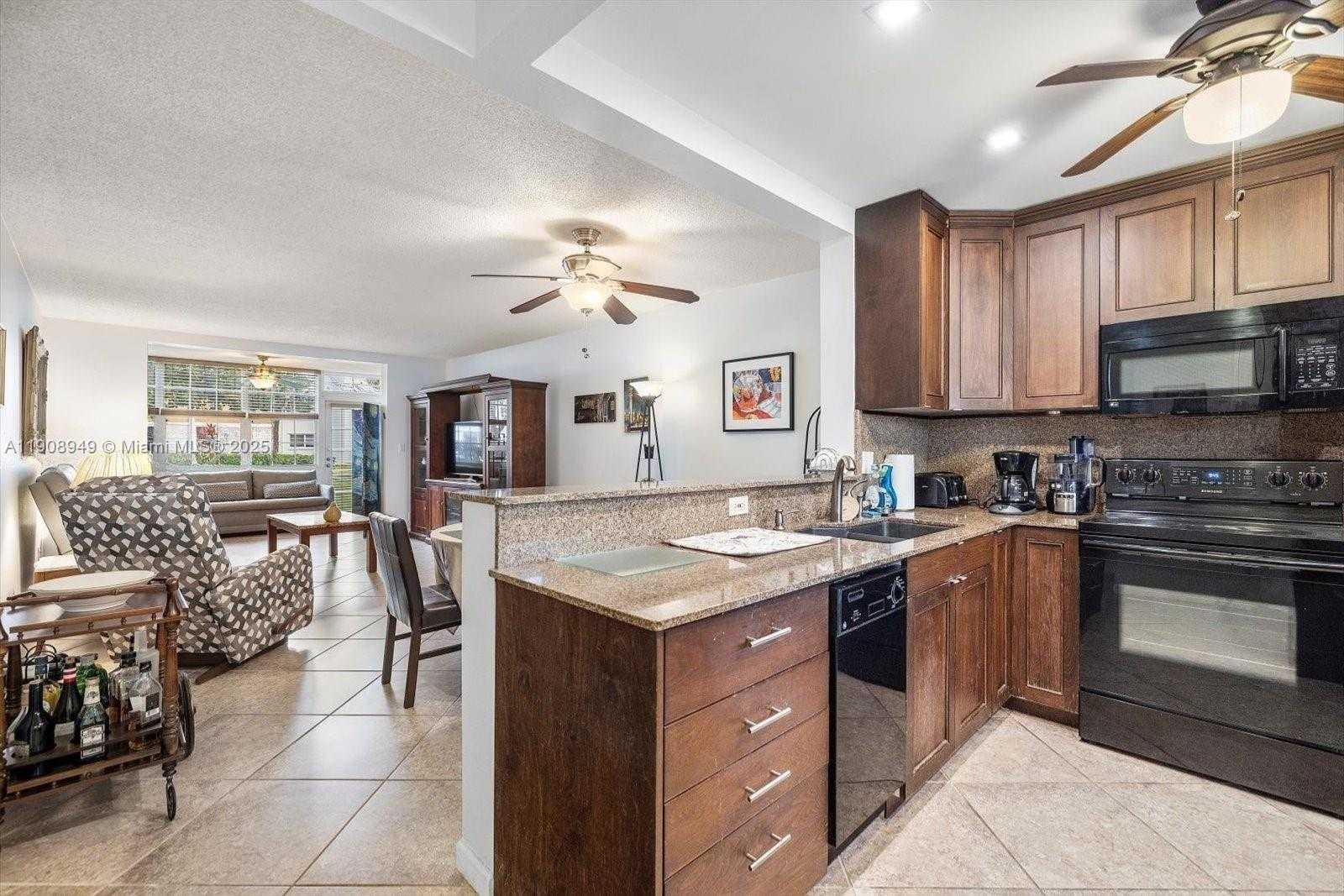 Small Image of 609 NORTH EAST 14TH AVE #105, Hallandale Beach Number 12