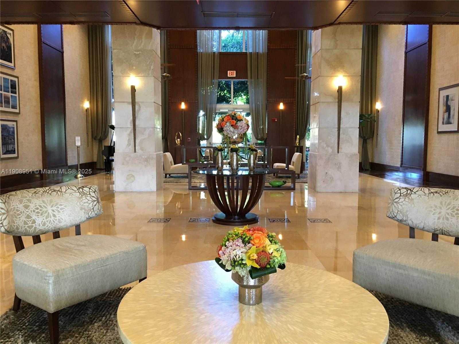 Small Image of 19501 WEST COUNTRY CLUB DR #PH-06, Aventura Number 2