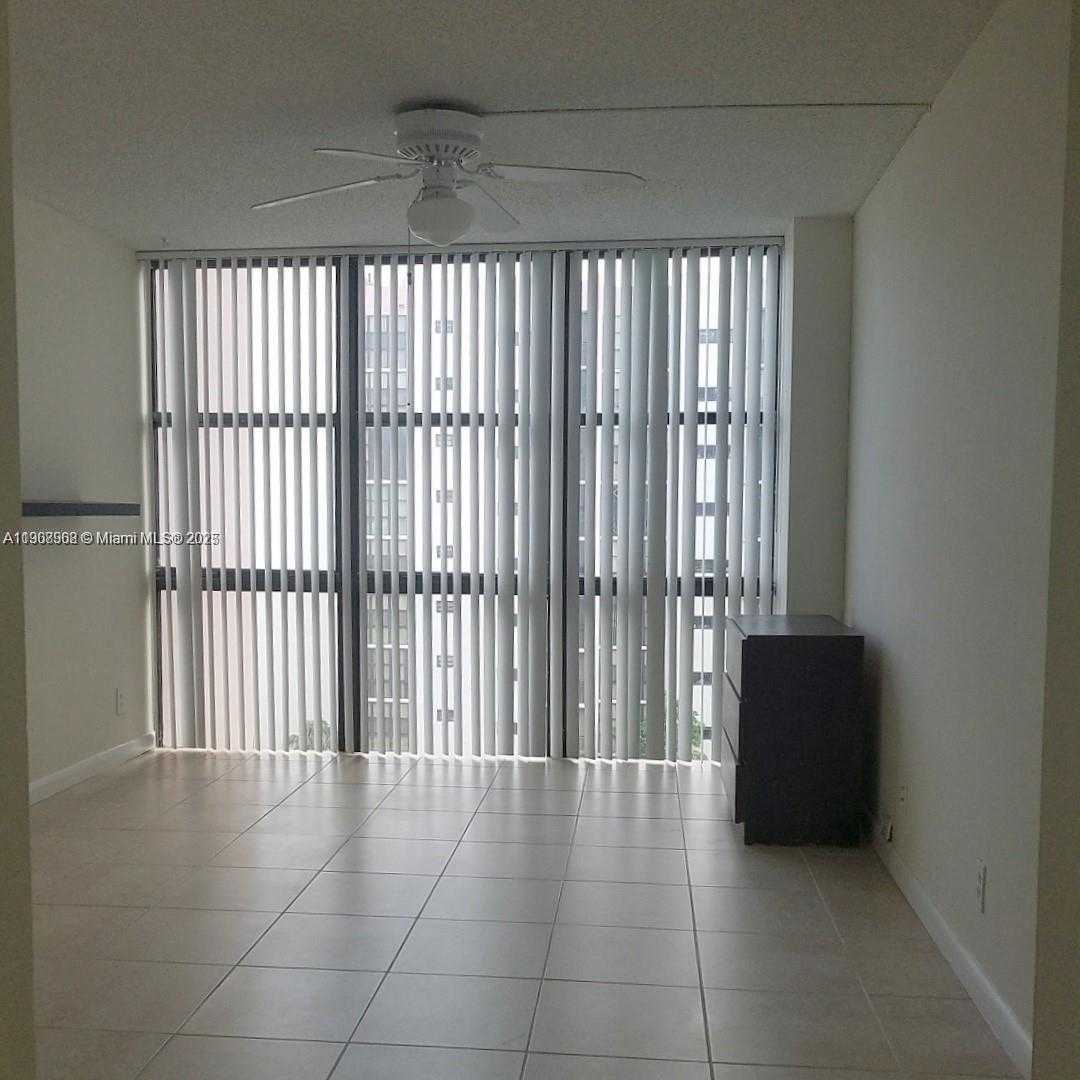 Small Image of 17021 NORTH BAY RD #728, Sunny Isles Beach Number 10