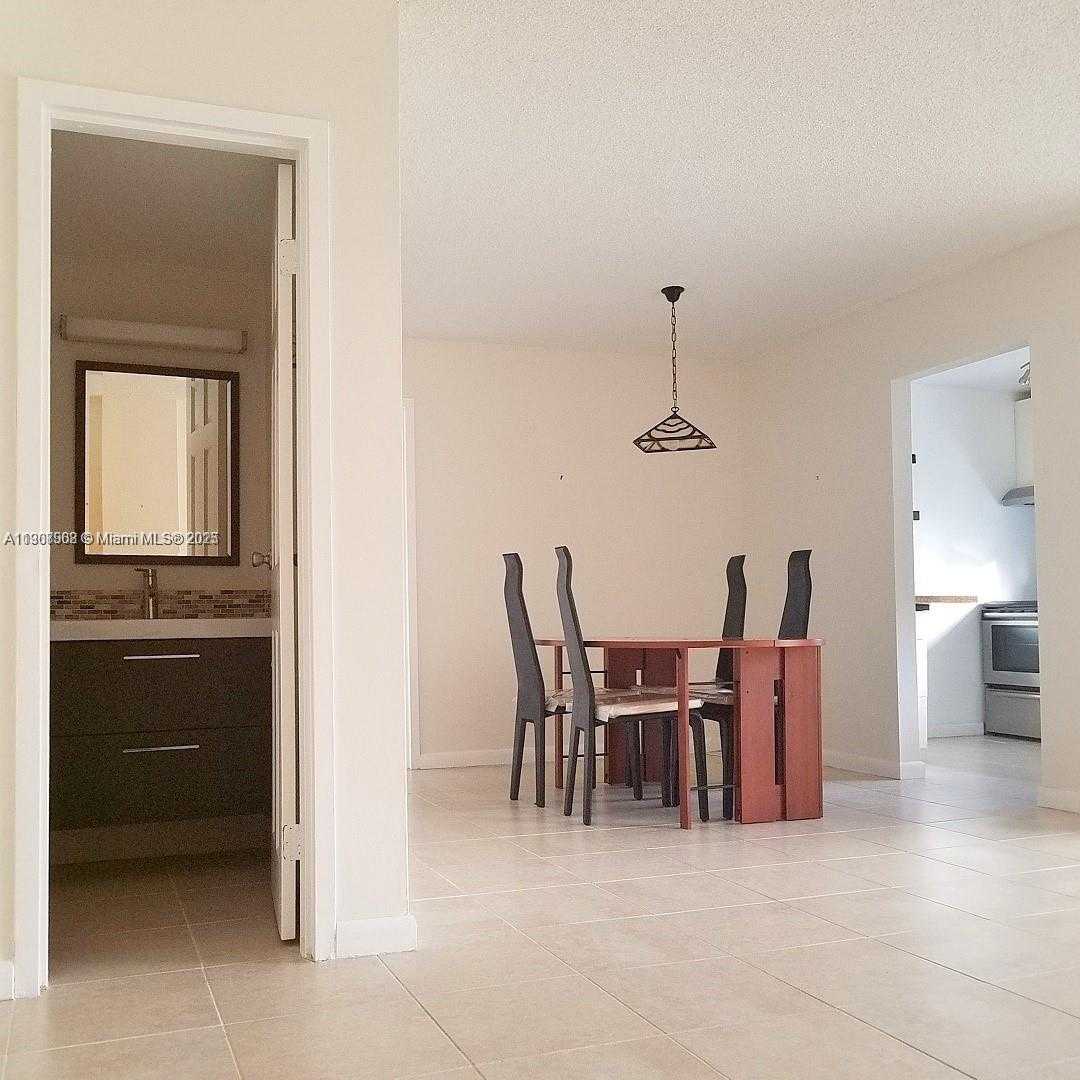 Small Image of 17021 NORTH BAY RD #728, Sunny Isles Beach Number 18