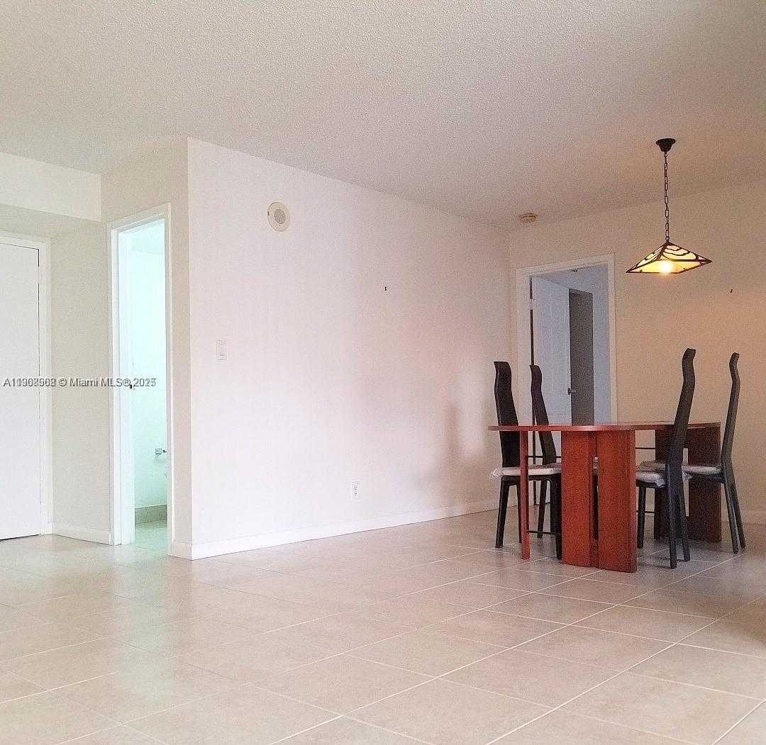 Small Image of 17021 NORTH BAY RD #728, Sunny Isles Beach Number 22