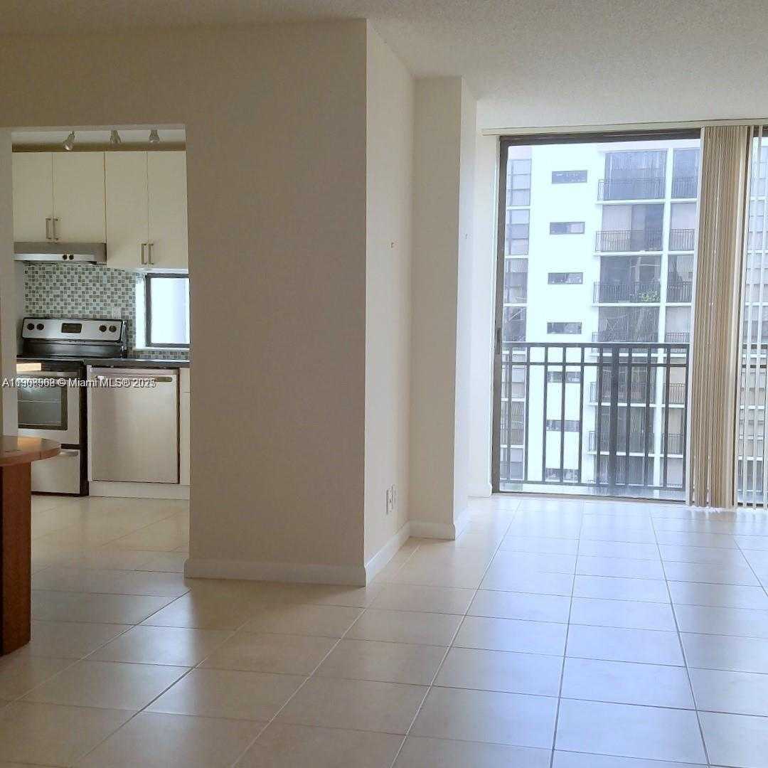 Small Image of 17021 NORTH BAY RD #728, Sunny Isles Beach Number 23