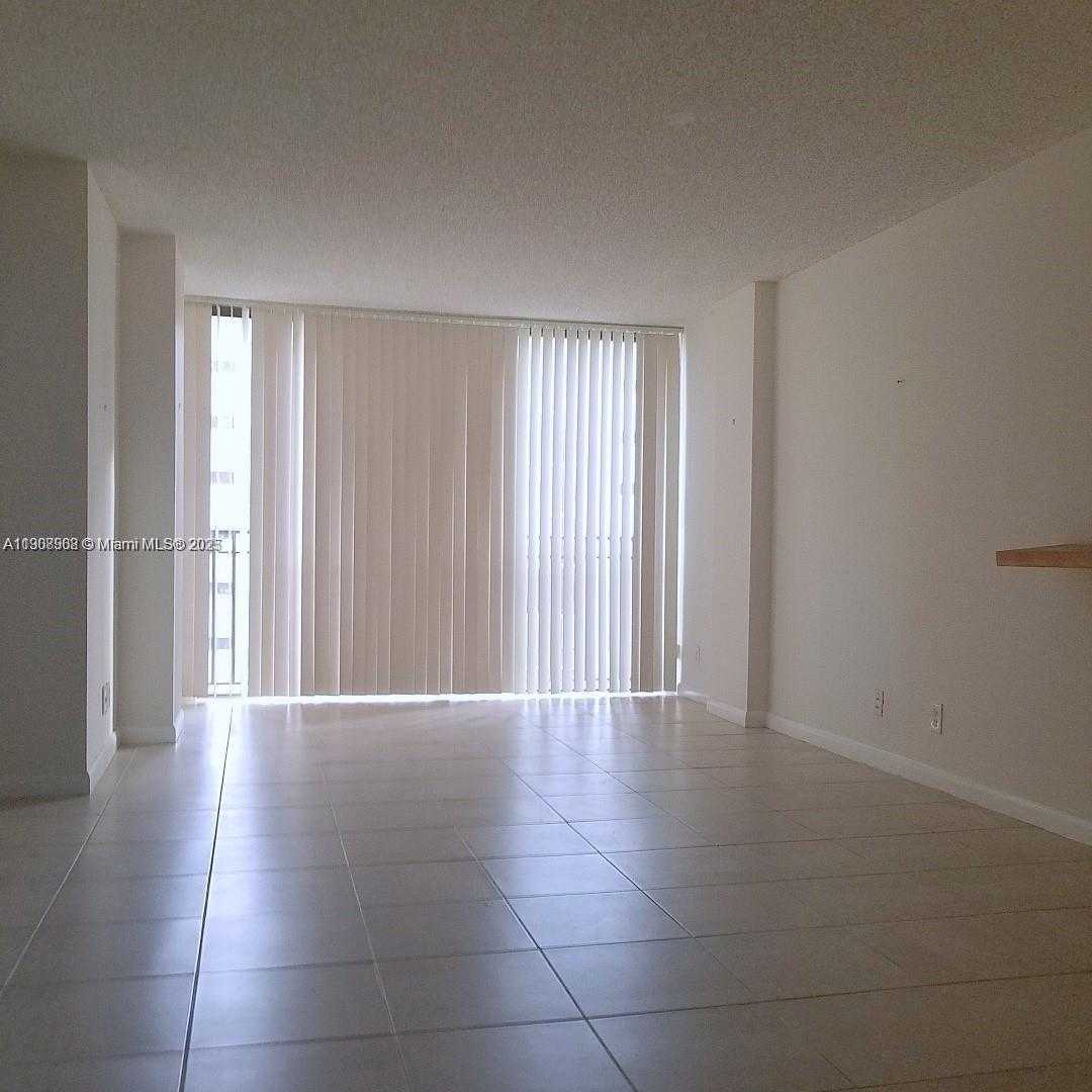 Small Image of 17021 NORTH BAY RD #728, Sunny Isles Beach Number 25