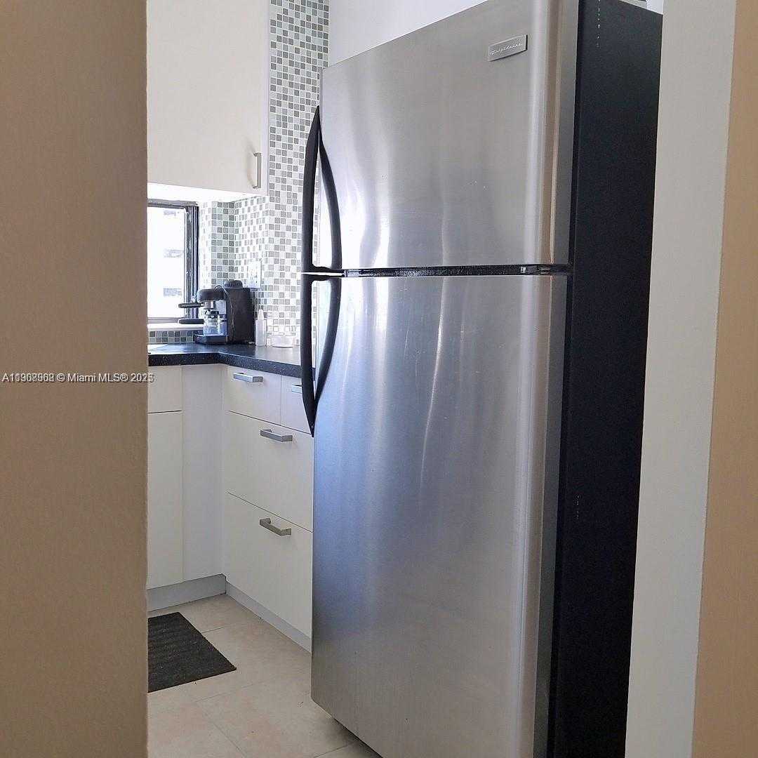 Small Image of 17021 NORTH BAY RD #728, Sunny Isles Beach Number 37