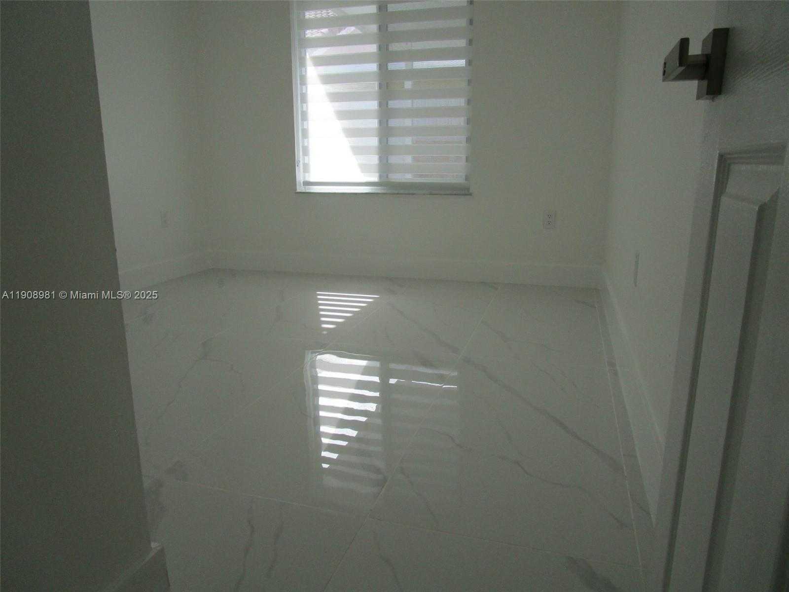 Small Image of 9104 NORTH WEST 120TH ST #143, Hialeah Gardens Number 26