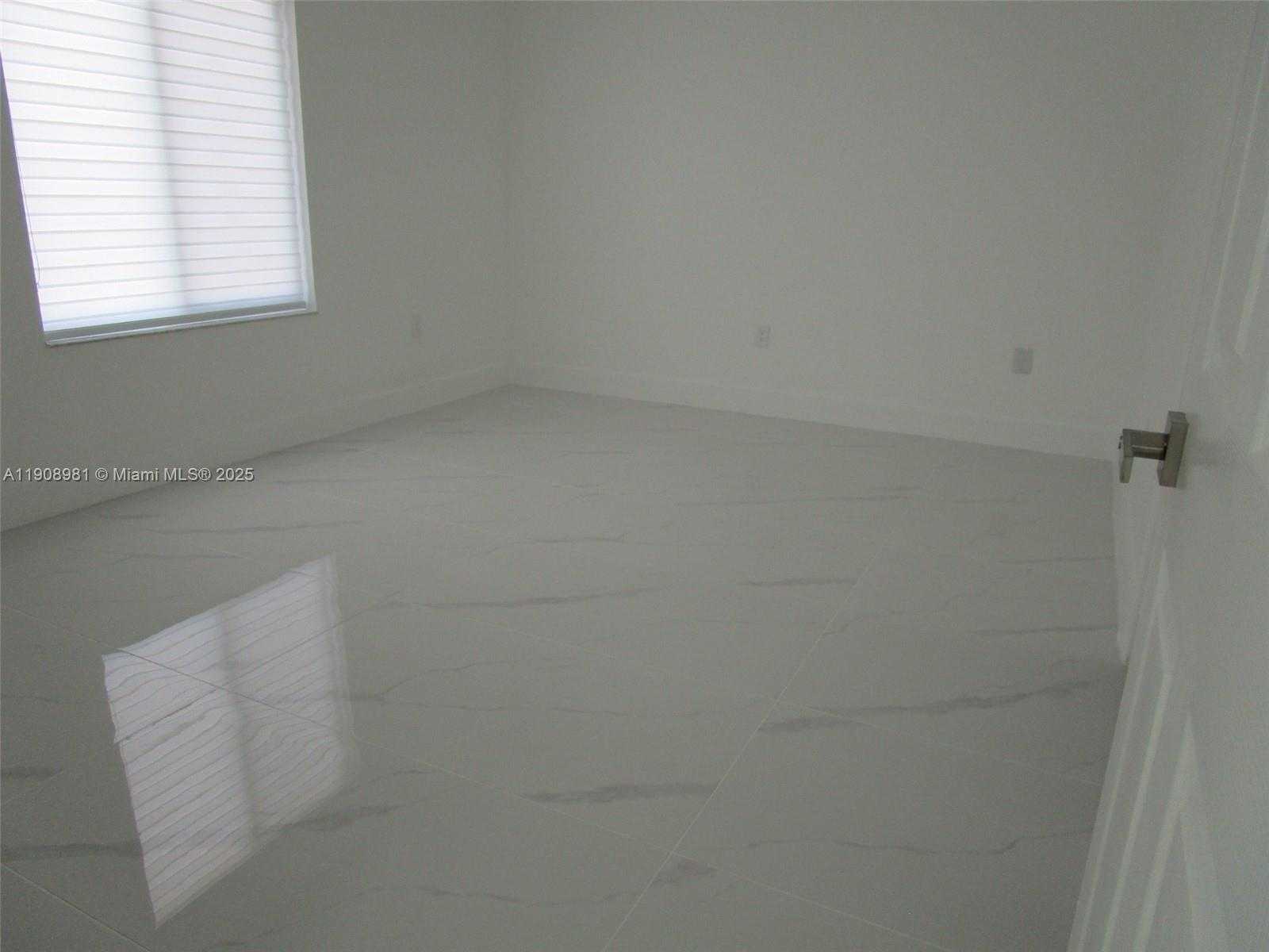 Small Image of 9104 NORTH WEST 120TH ST #143, Hialeah Gardens Number 27