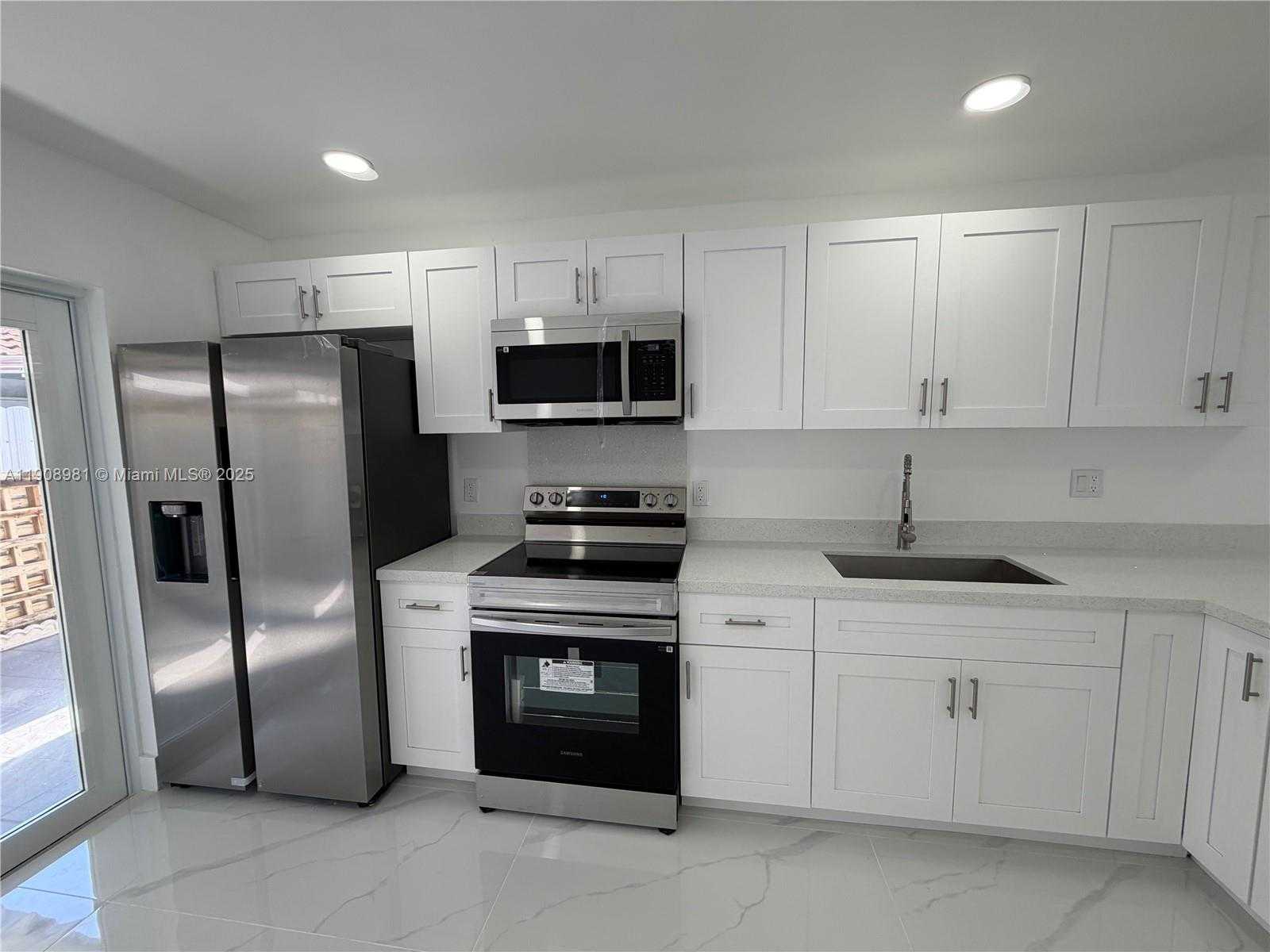 Small Image of 9104 NORTH WEST 120TH ST #143, Hialeah Gardens Number 5