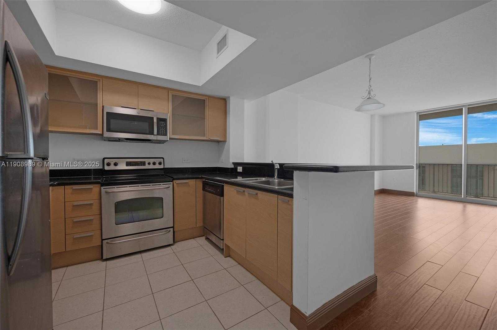 Small Image of 140 SOUTH DIXIE HWY #533, Hollywood Number 4