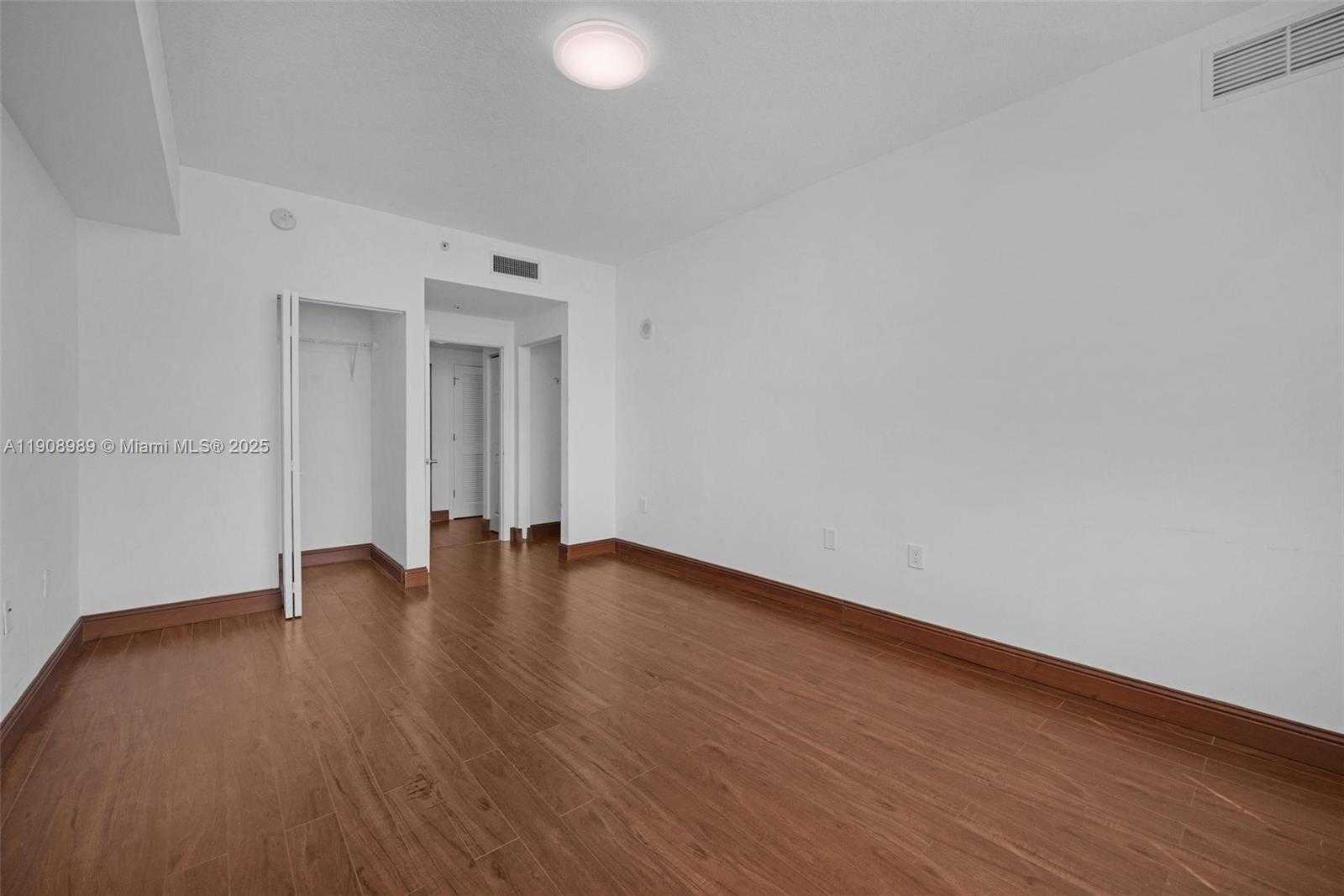 Small Image of 140 SOUTH DIXIE HWY #533, Hollywood Number 9