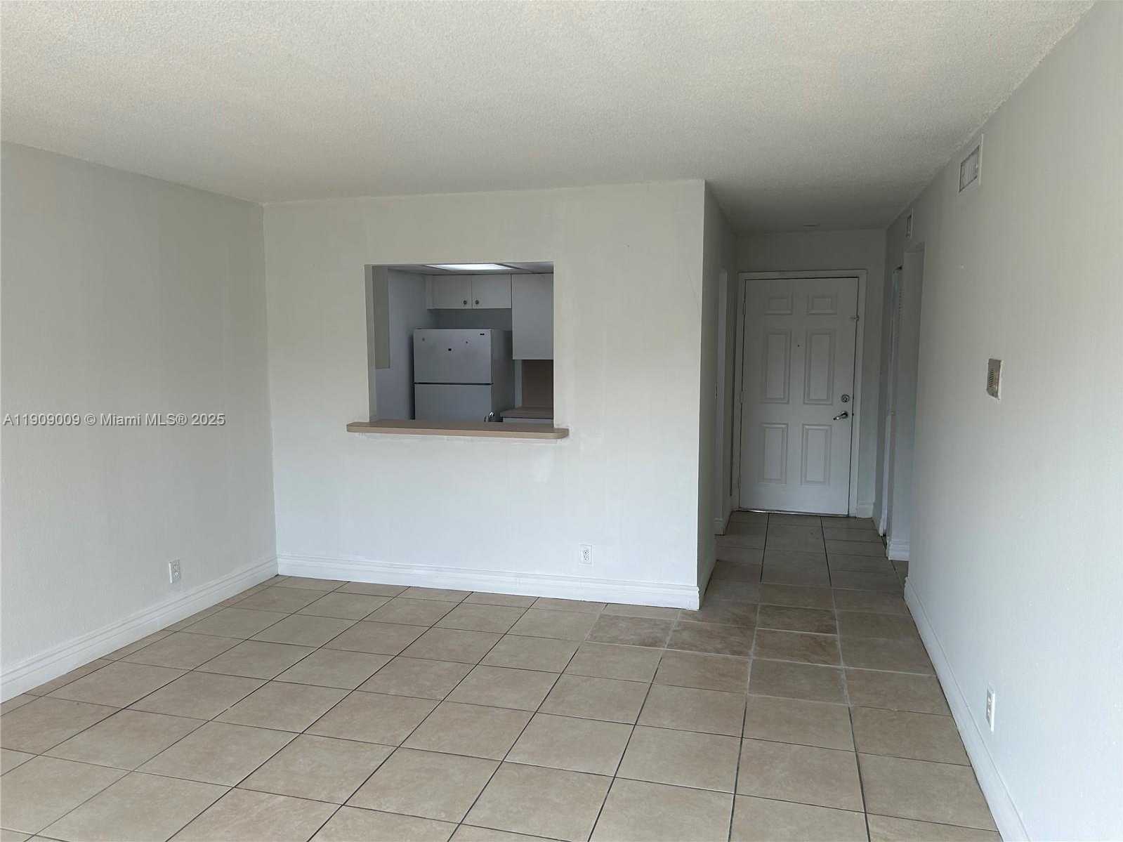 Small Image of 17911 NORTH WEST 68TH AVE #O210, Hialeah Number 16