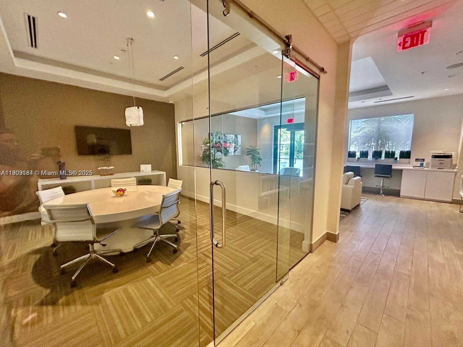 Small Image of 999 SOUTH WEST 1ST AVE #3004, Miami Number 31