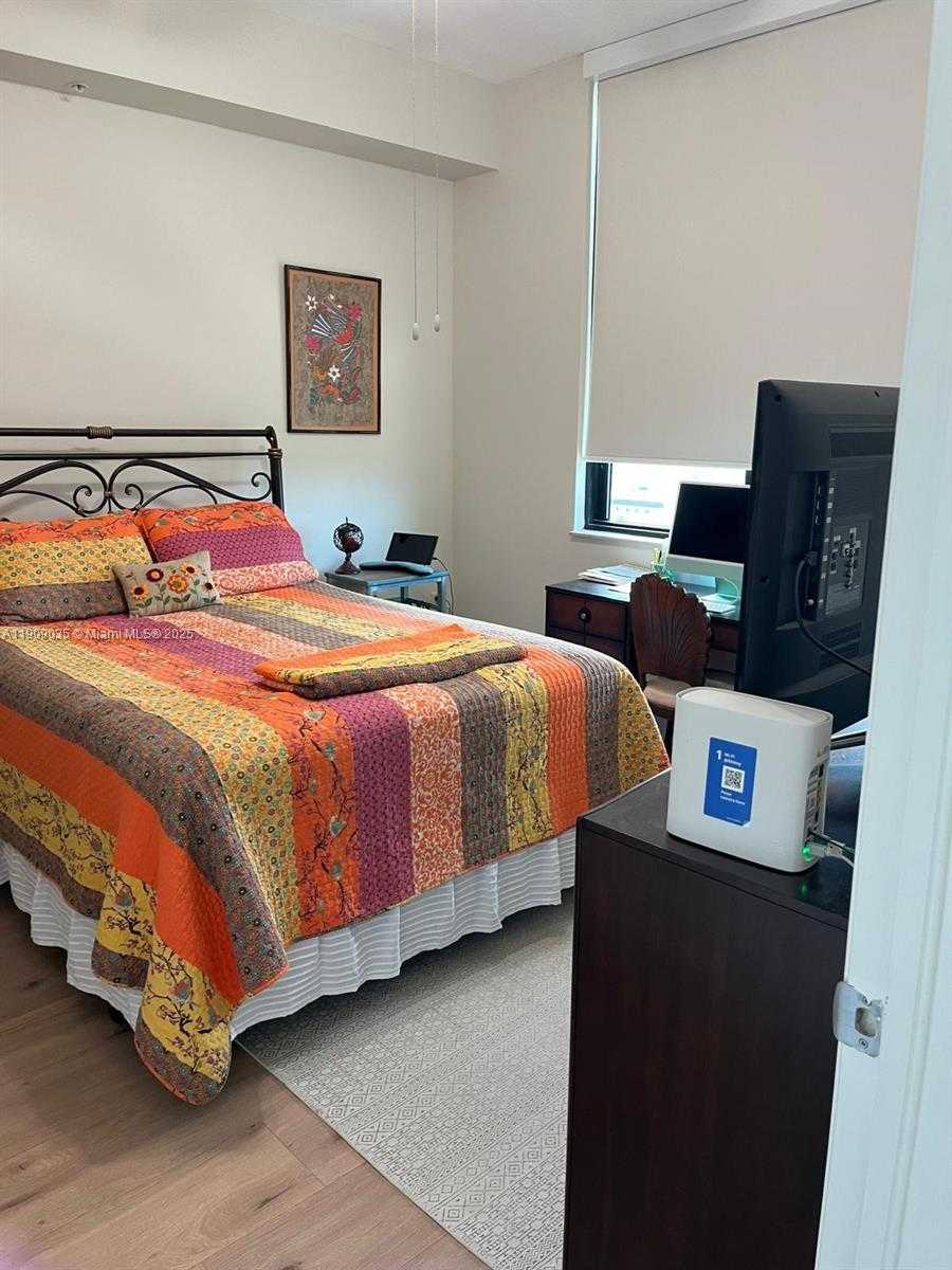 Small Image of 1300 PONCE DE LEON BLVD #1108, Coral Gables Number 14