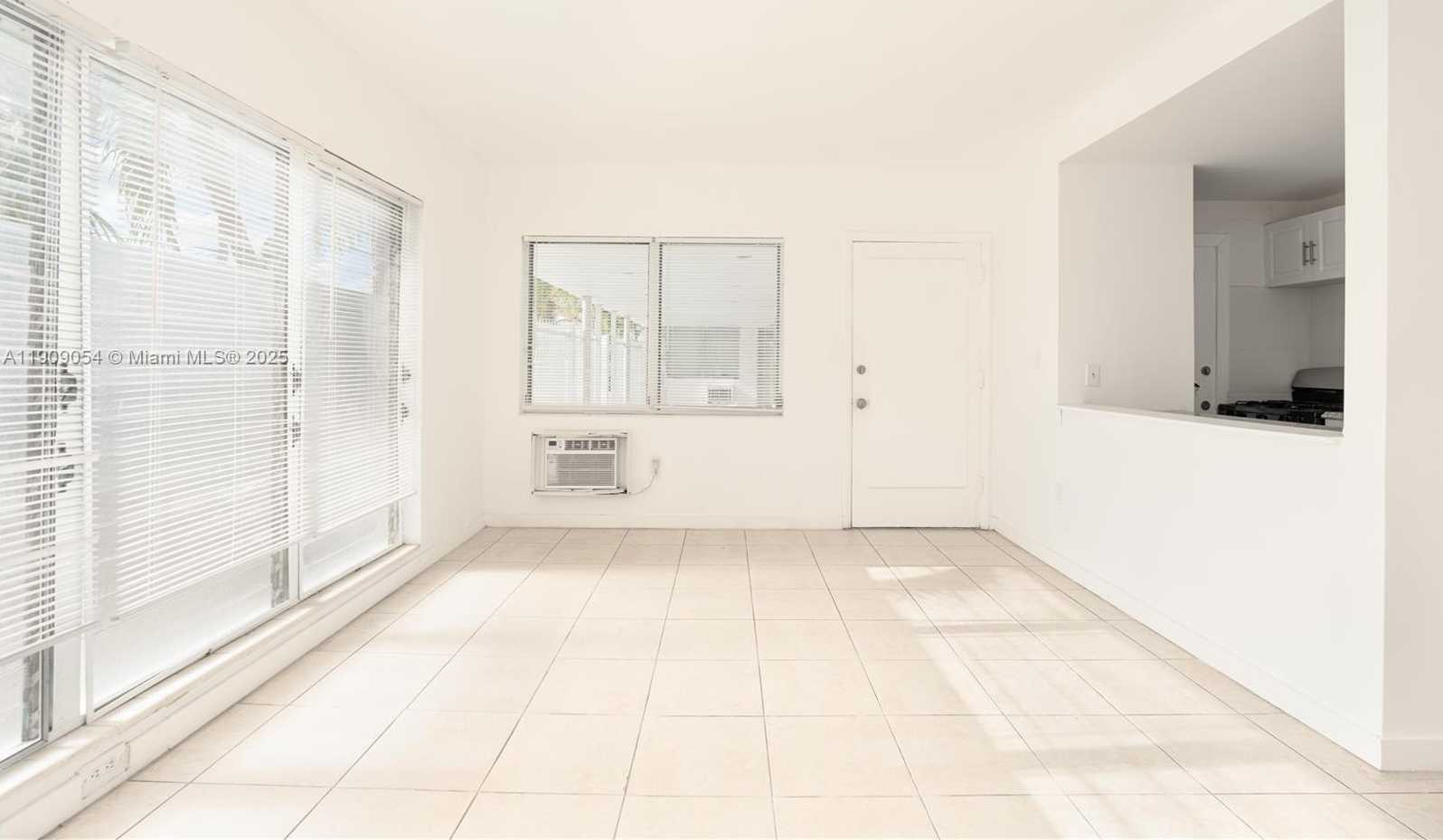 Small Image of 7311 GARY AVE #21, Miami Beach Number 3