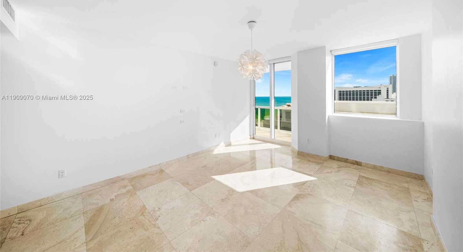 Small Image of 4775 COLLINS AVE #1903, Miami Beach Number 29