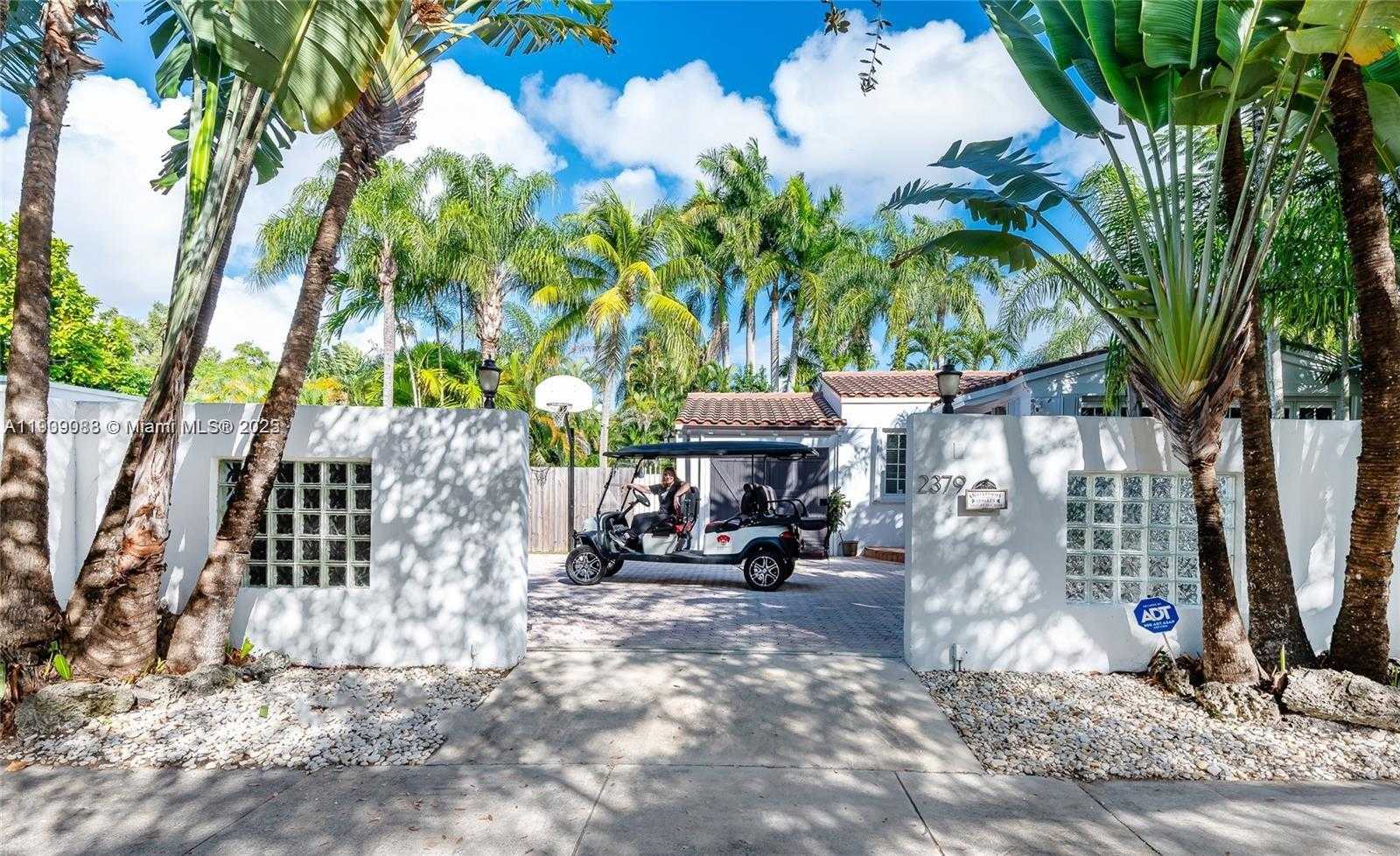 Small Image of 2379 OVERBROOK ST, Coconut Grove Number 42