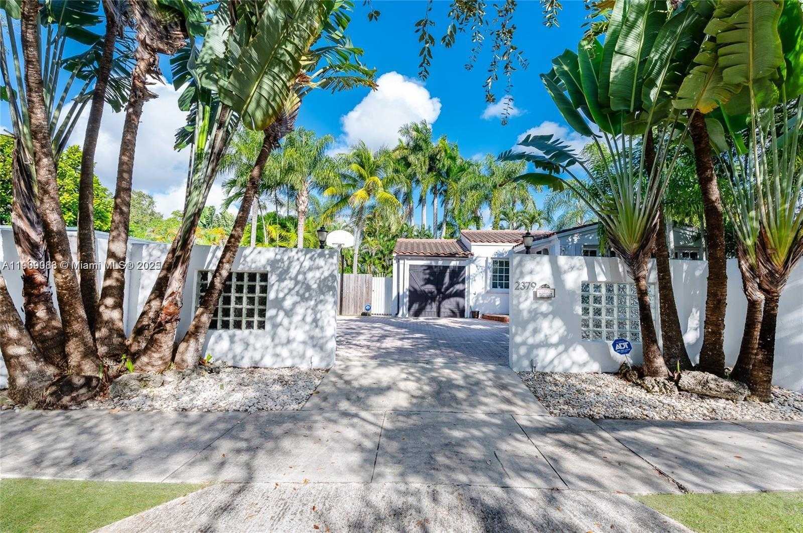 Small Image of 2379 OVERBROOK ST, Coconut Grove Number 6
