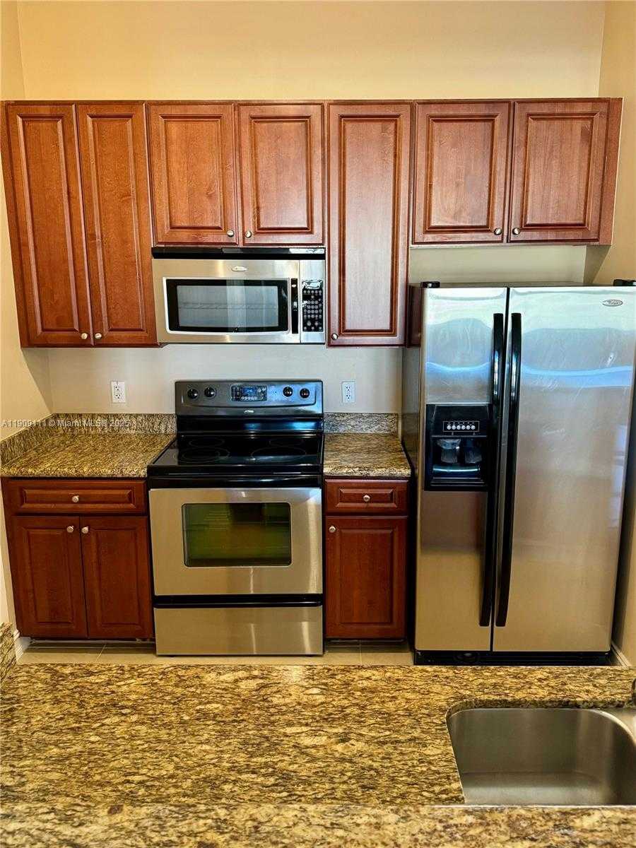 Small Image of 3001 NORTH EAST 185TH ST #634, Aventura Number 1