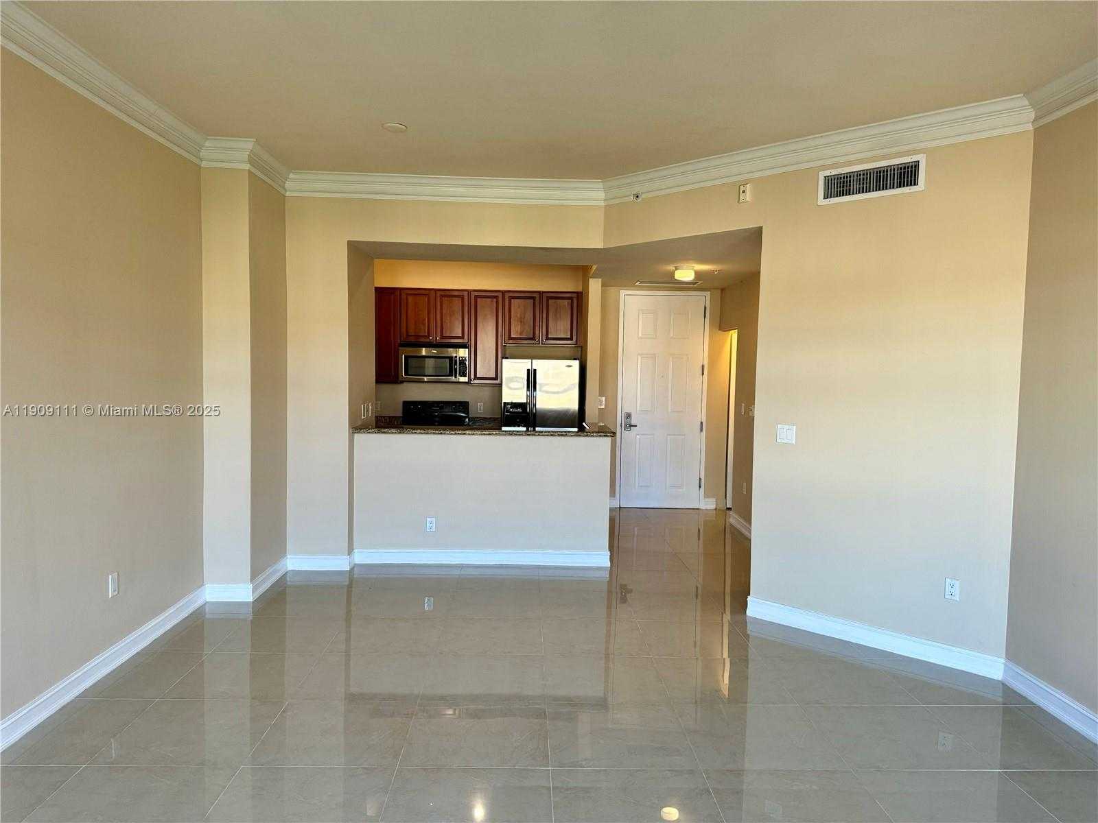 Small Image of 3001 NORTH EAST 185TH ST #634, Aventura Number 4