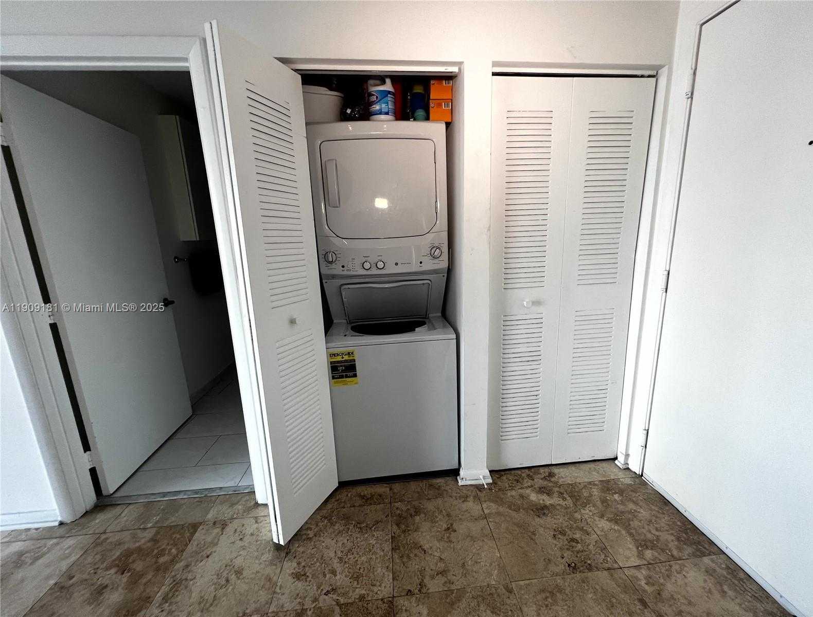 Small Image of 133 NORTH EAST 2ND AVE #617, Miami Number 4