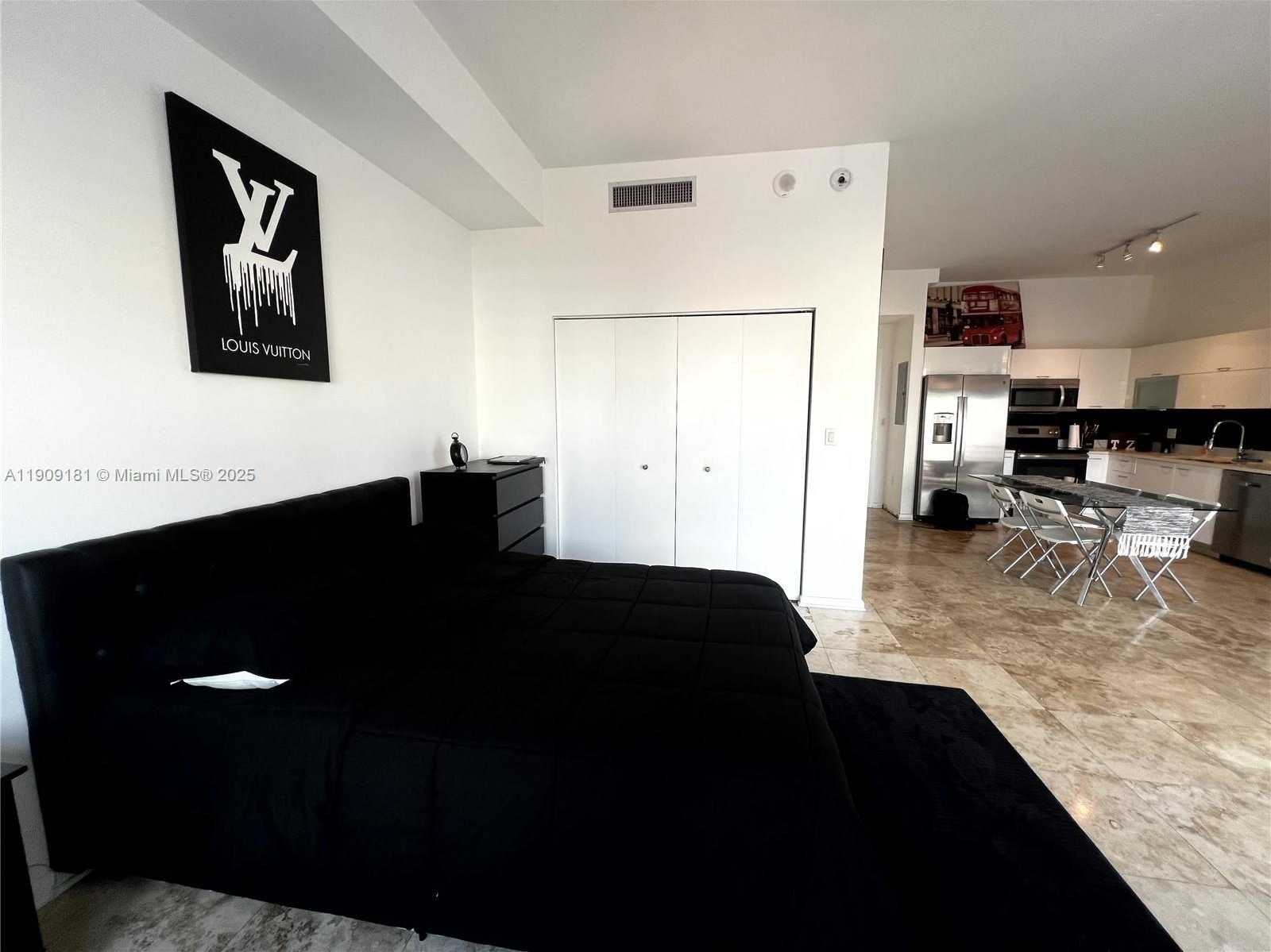 Small Image of 133 NORTH EAST 2ND AVE #617, Miami Number 9