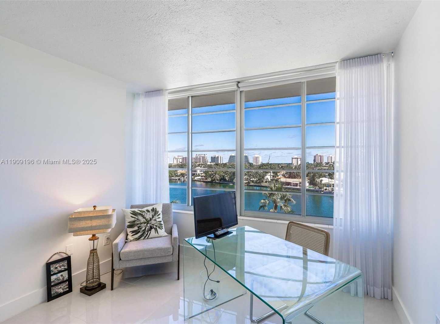 Small Image of 9101 EAST BAY HARBOR DR #606, Bay Harbor Islands Number 26