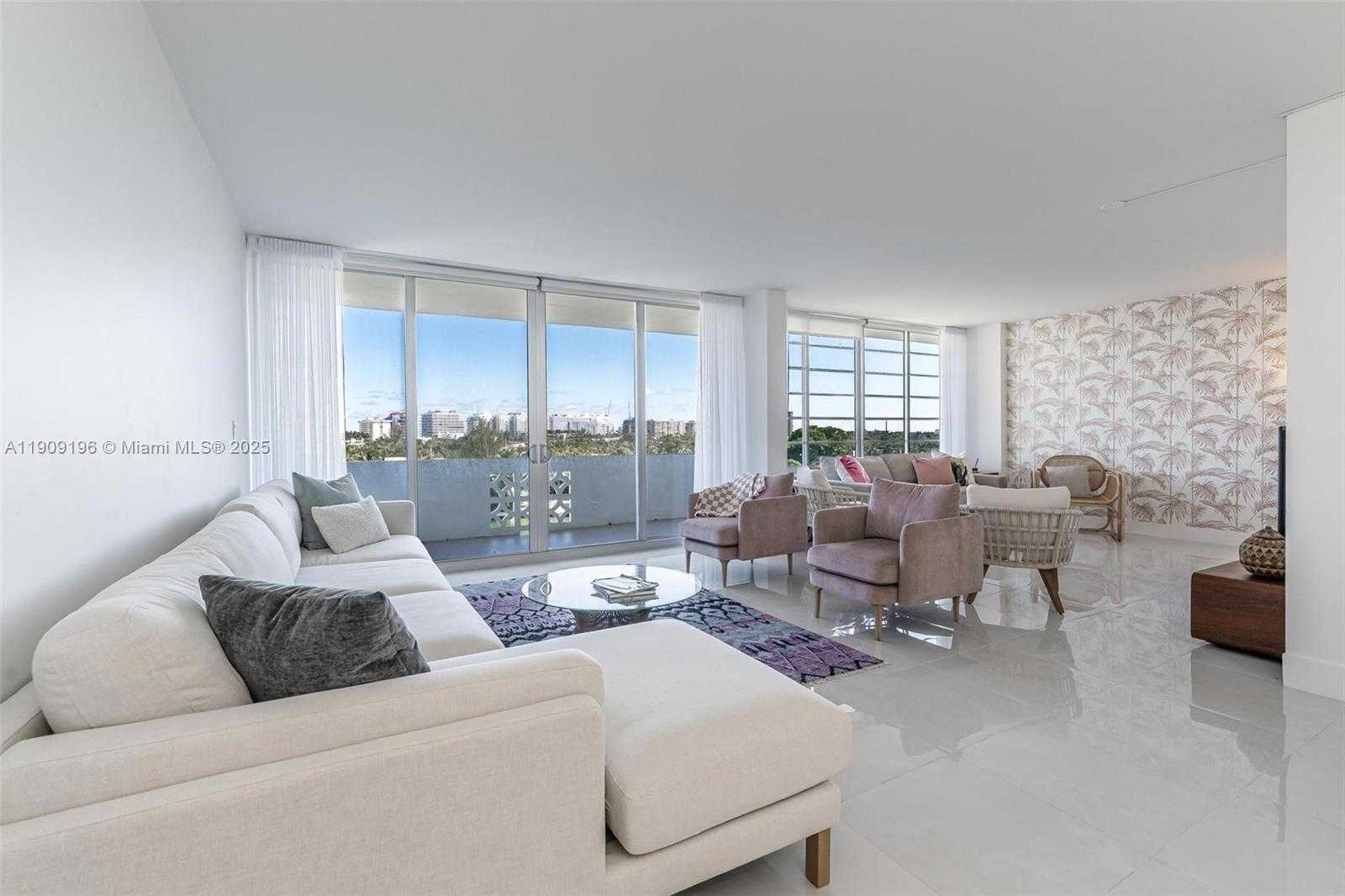 Small Image of 9101 EAST BAY HARBOR DR #606, Bay Harbor Islands Number 6