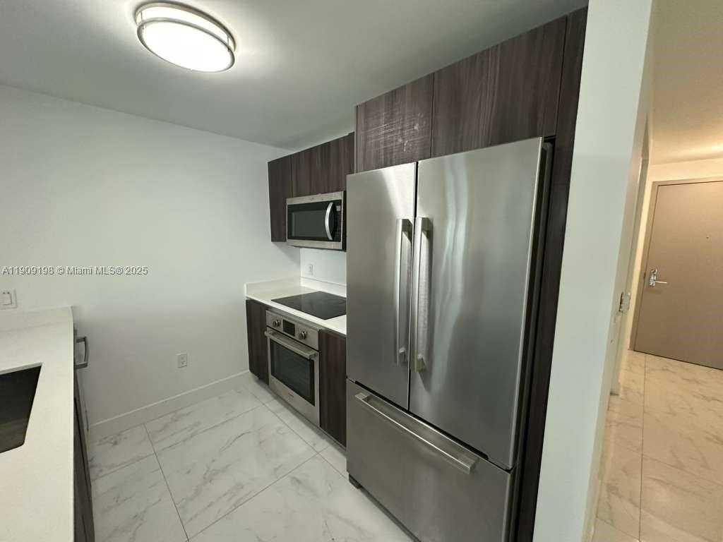 Small Image of 488 NORTH EAST 18TH ST #2004, Miami Number 10