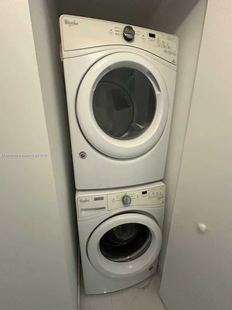 Small Image of 488 NORTH EAST 18TH ST #2004, Miami Number 12