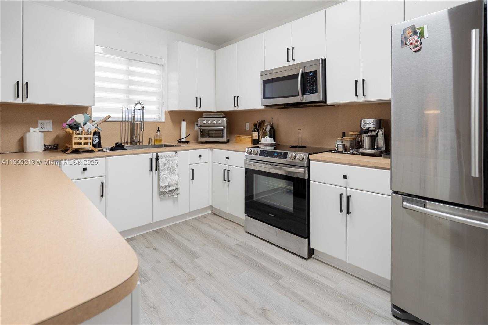 Small Image of 22731 SOUTH WEST 88TH PL #206, Cutler Bay Number 4