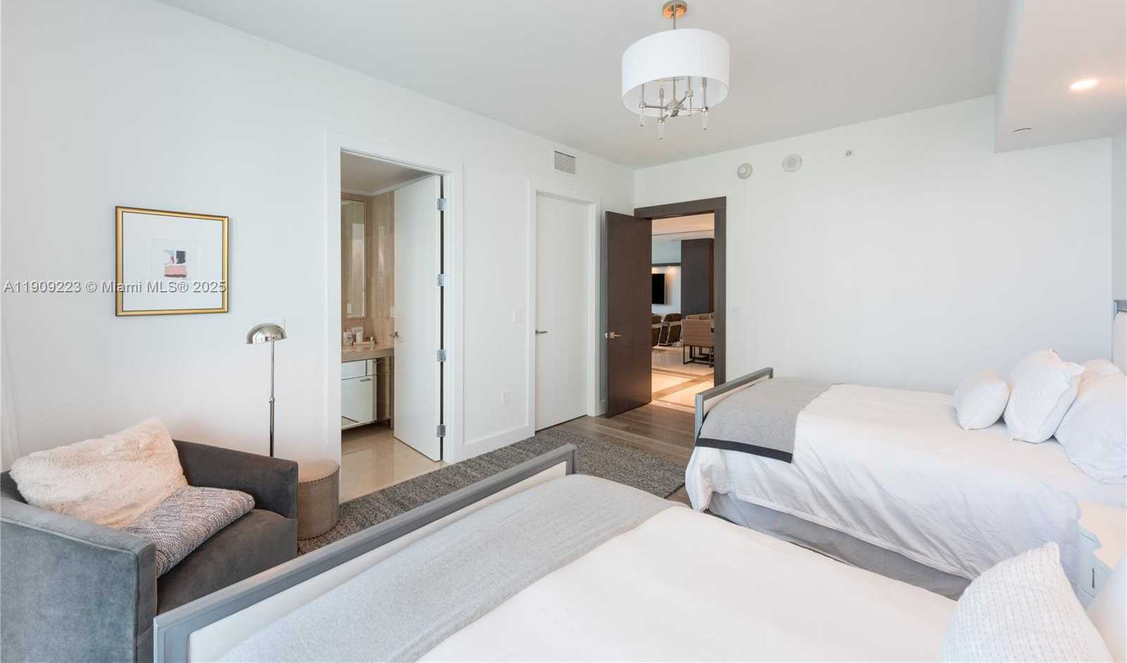 Small Image of 17475 COLLINS AVE #701, Sunny Isles Beach Number 21