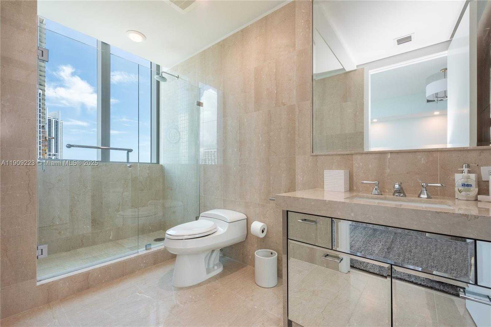 Small Image of 17475 COLLINS AVE #701, Sunny Isles Beach Number 22