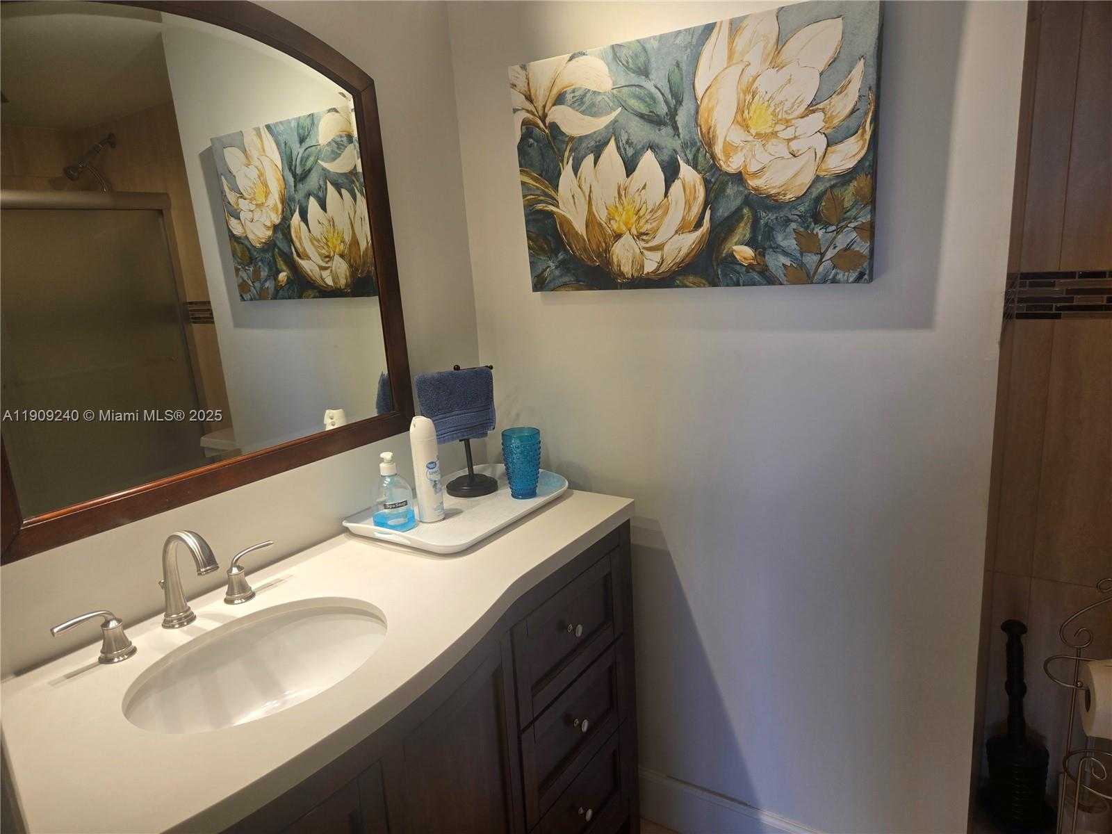 Small Image of 1600 SOUTH OCEAN DR #4I, Hollywood Number 26