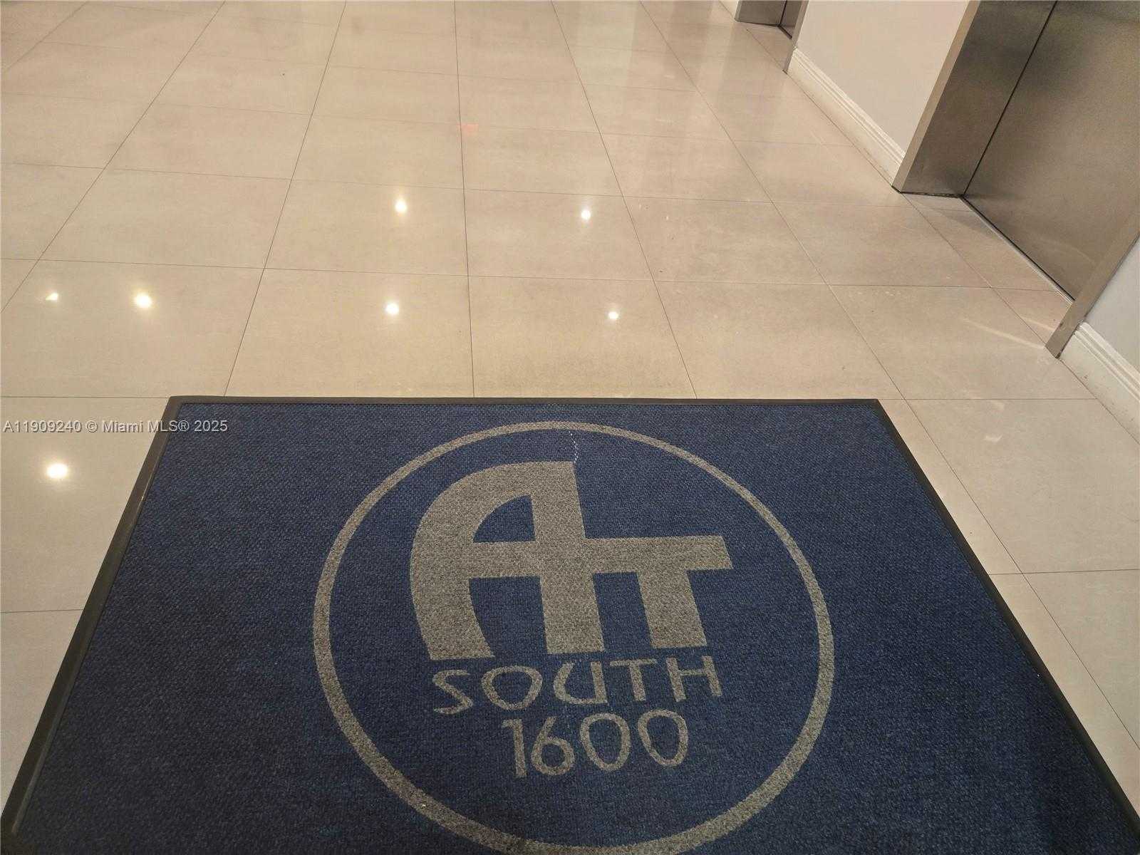 Small Image of 1600 SOUTH OCEAN DR #4I, Hollywood Number 5