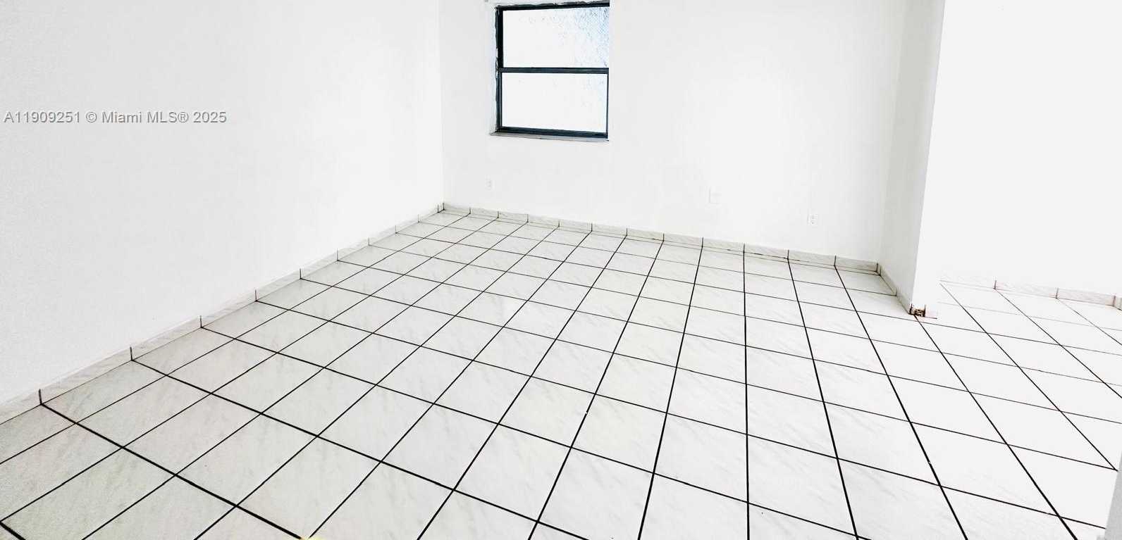 Small Image of 1750 WEST 46TH ST #535, Hialeah Number 18