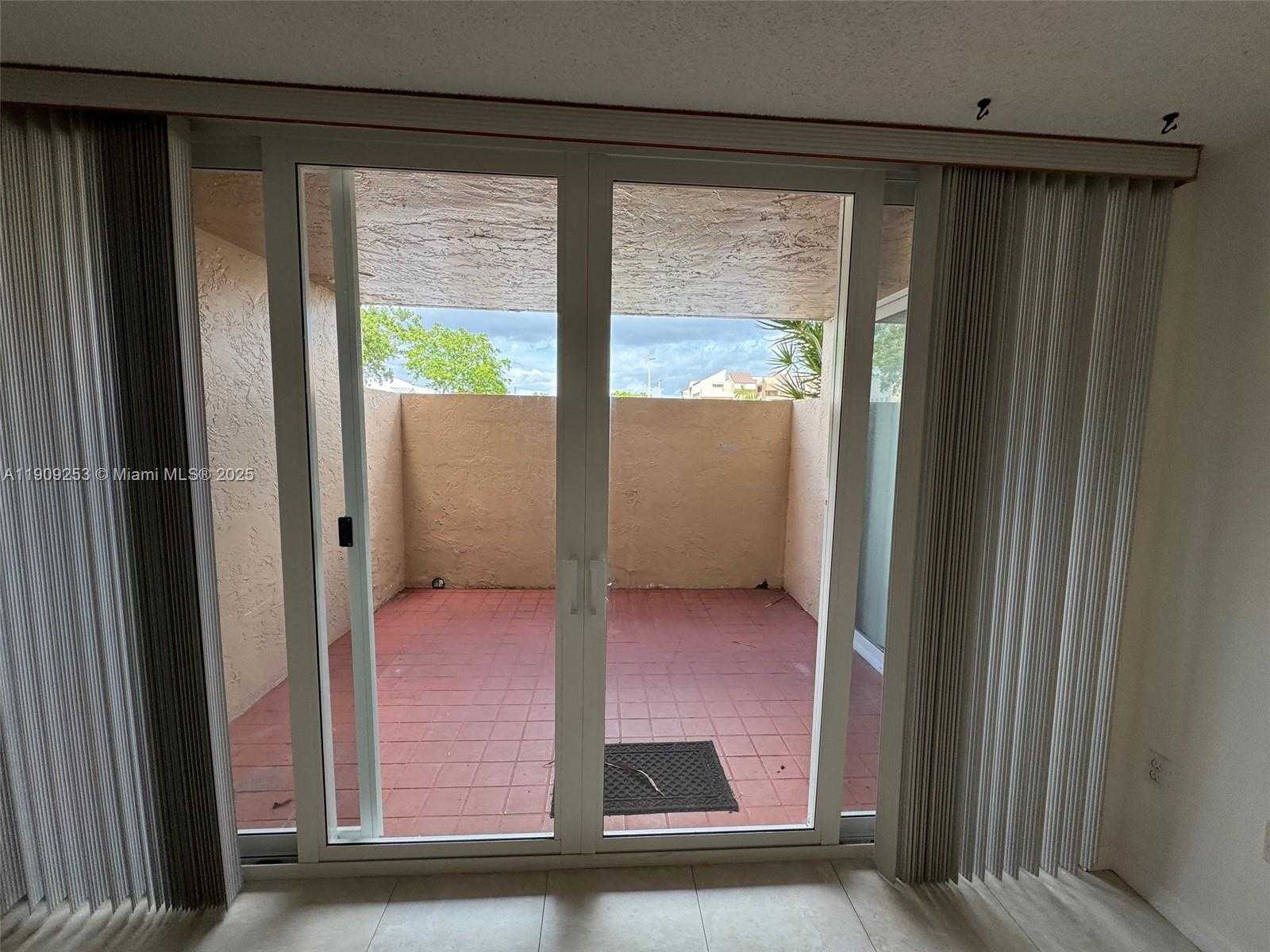 Small Image of 10700 SOUTH WEST 108TH AVE #C113, Miami Number 25