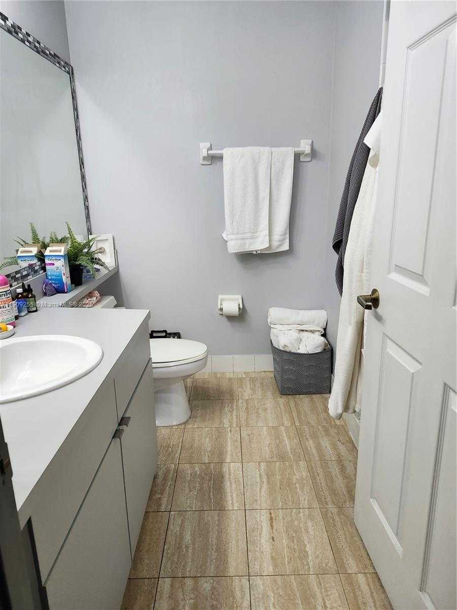 Small Image of 9805 NORTH WEST 52ND ST #312, Doral Number 13