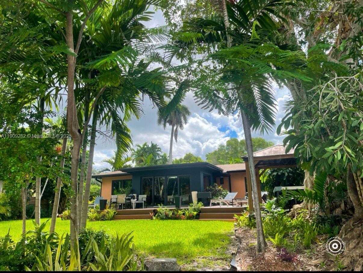 Small Image of 12330 GRIFFING BLVD, North Miami Number 1