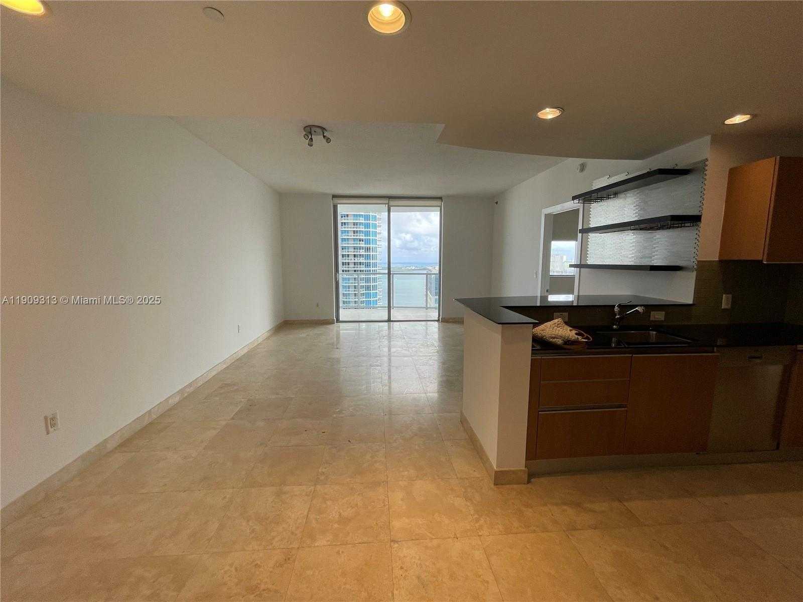 Small Image of 1060 BRICKELL AVE #3905, Miami Number 1