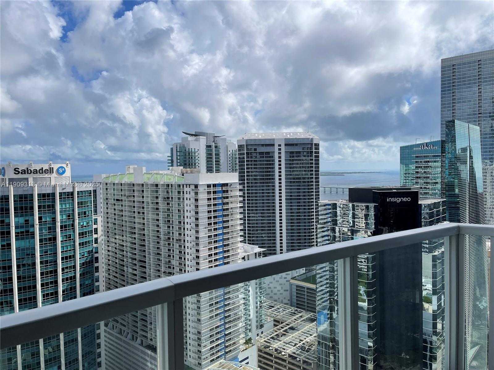 Small Image of 1060 BRICKELL AVE #3905, Miami Number 17