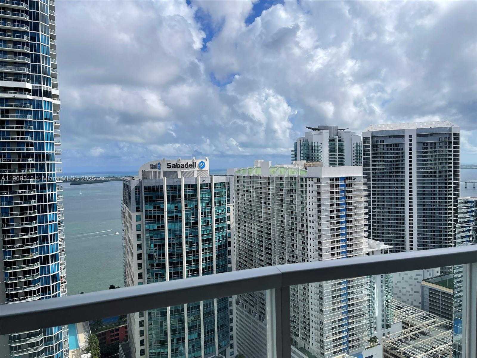 Small Image of 1060 BRICKELL AVE #3905, Miami Number 18