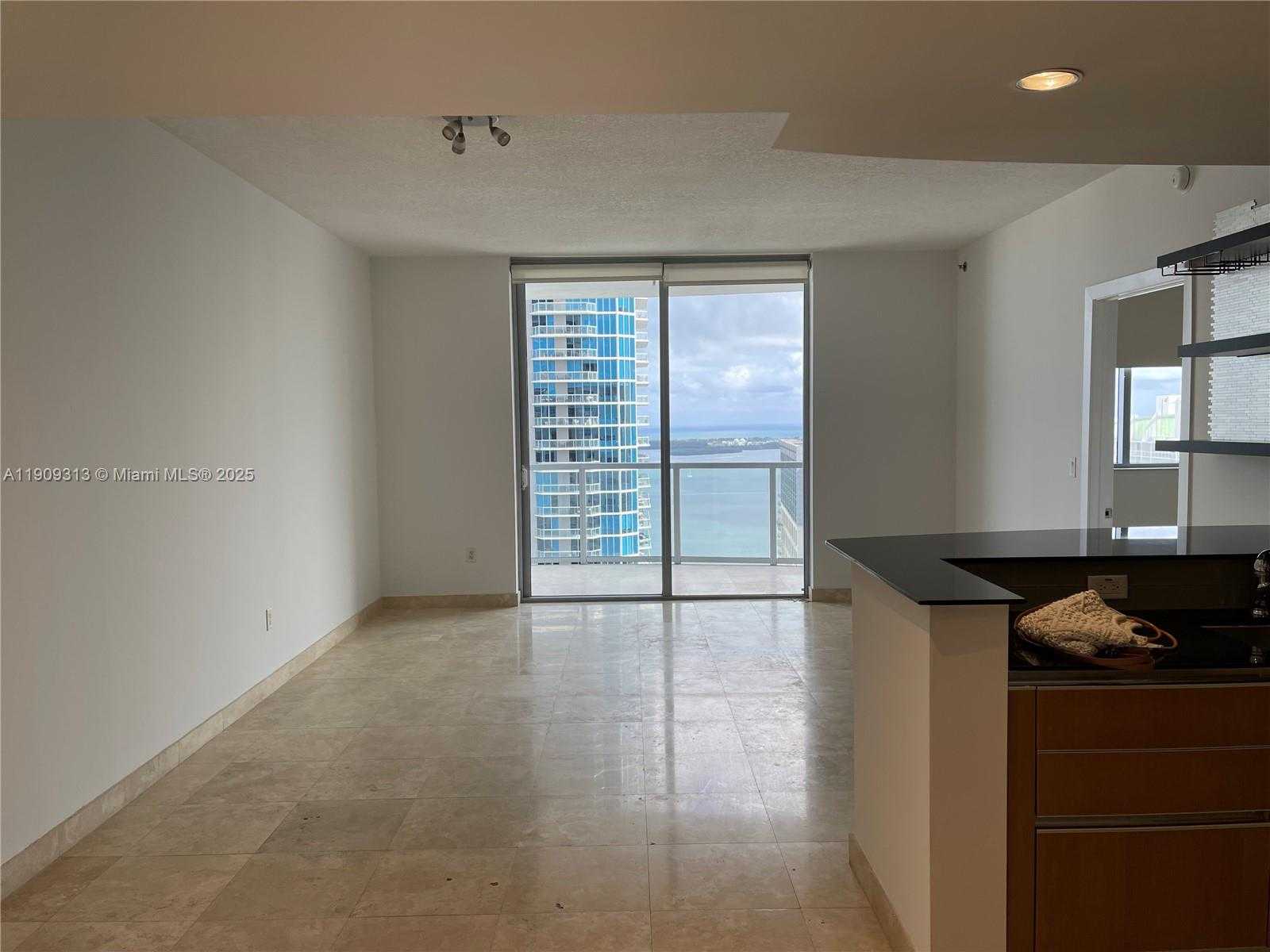 Small Image of 1060 BRICKELL AVE #3905, Miami Number 24