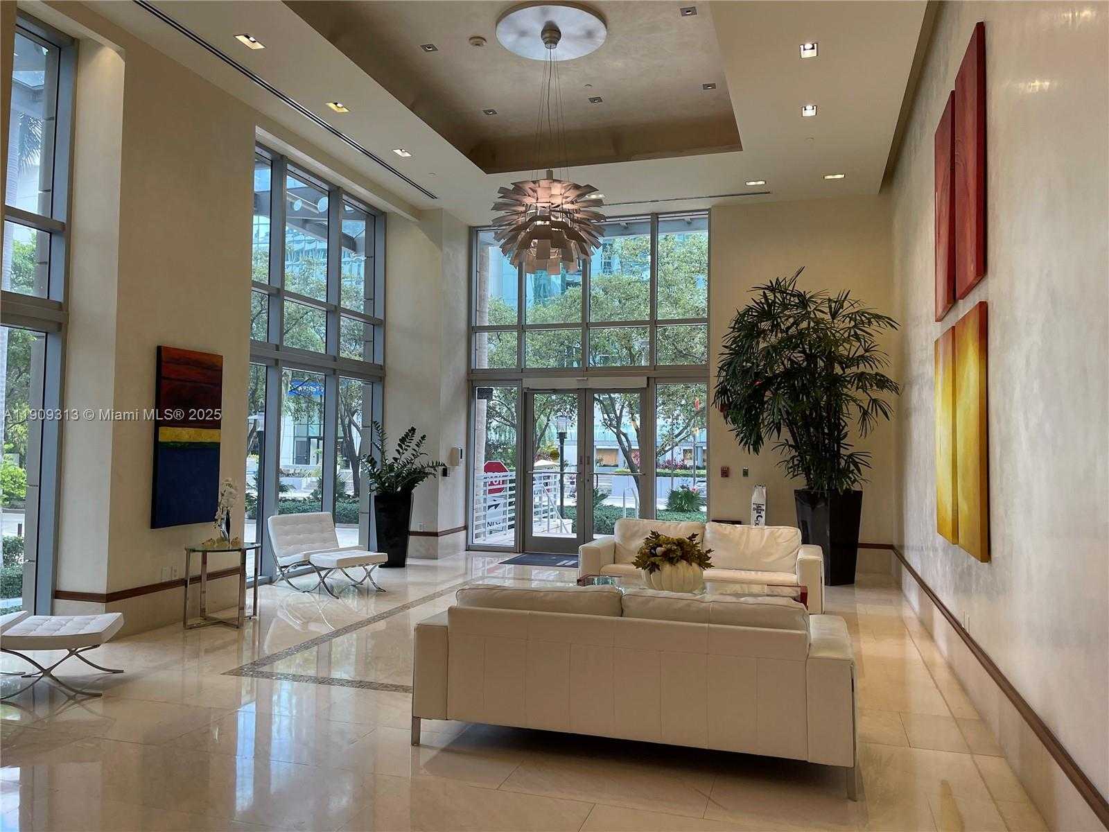 Small Image of 1060 BRICKELL AVE #3905, Miami Number 32