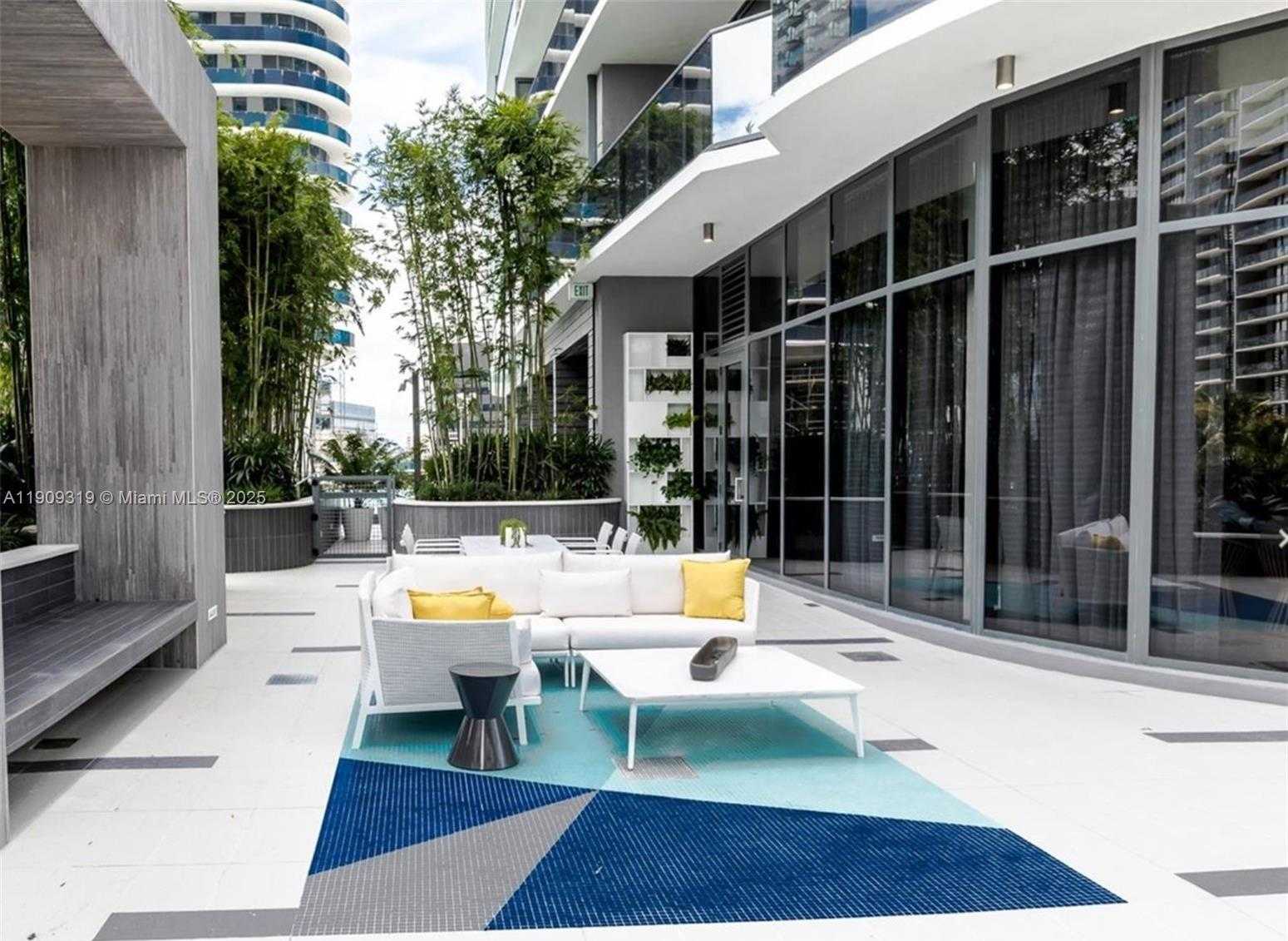 Small Image of 45 SOUTH WEST 9TH ST #2207, Miami Number 17