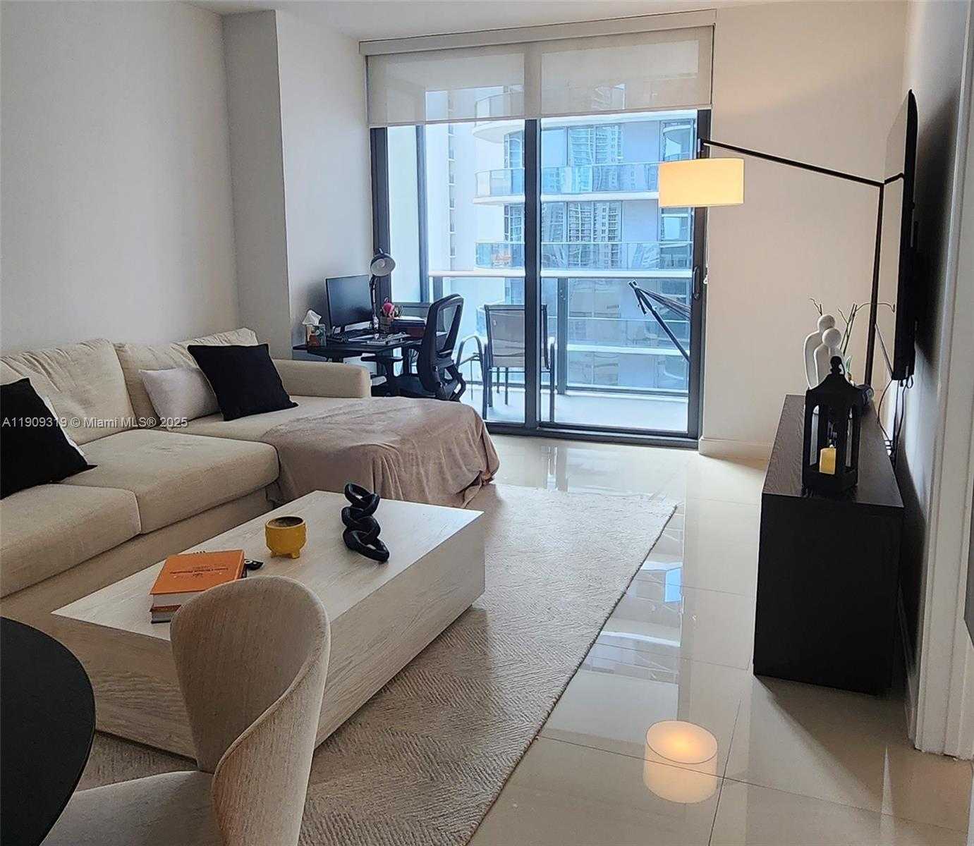 Small Image of 45 SOUTH WEST 9TH ST #2207, Miami Number 3