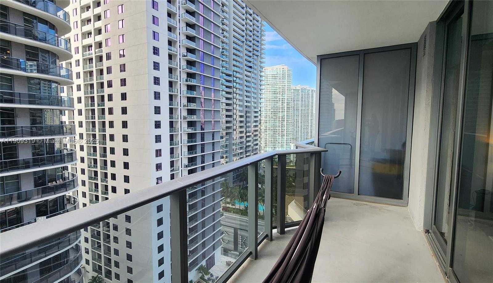 Small Image of 45 SOUTH WEST 9TH ST #2207, Miami Number 9
