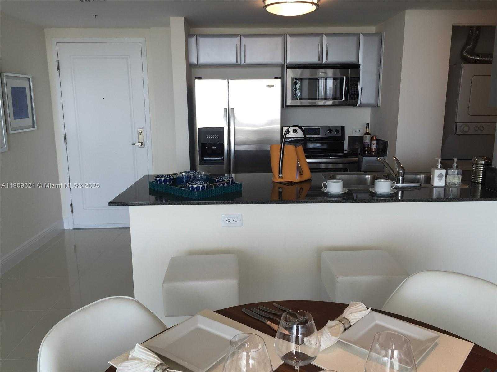 Small Image of 1861 NORTH WEST SOUTH RIVER DR #1807R, Miami Number 16