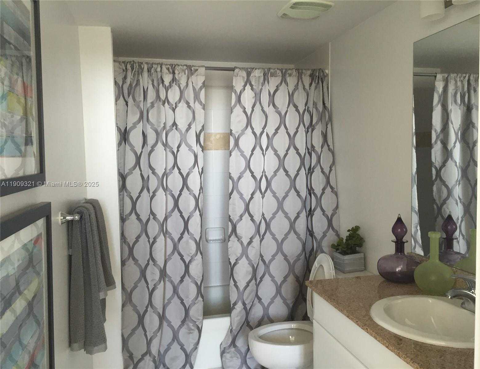 Small Image of 1861 NORTH WEST SOUTH RIVER DR #1807R, Miami Number 6