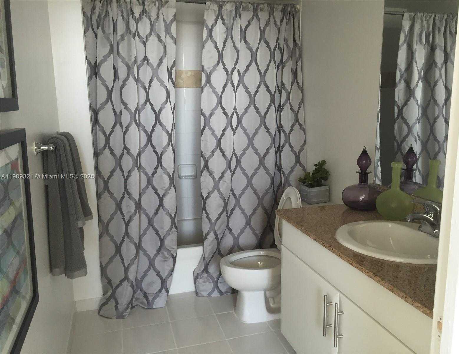 Small Image of 1861 NORTH WEST SOUTH RIVER DR #1807R, Miami Number 7