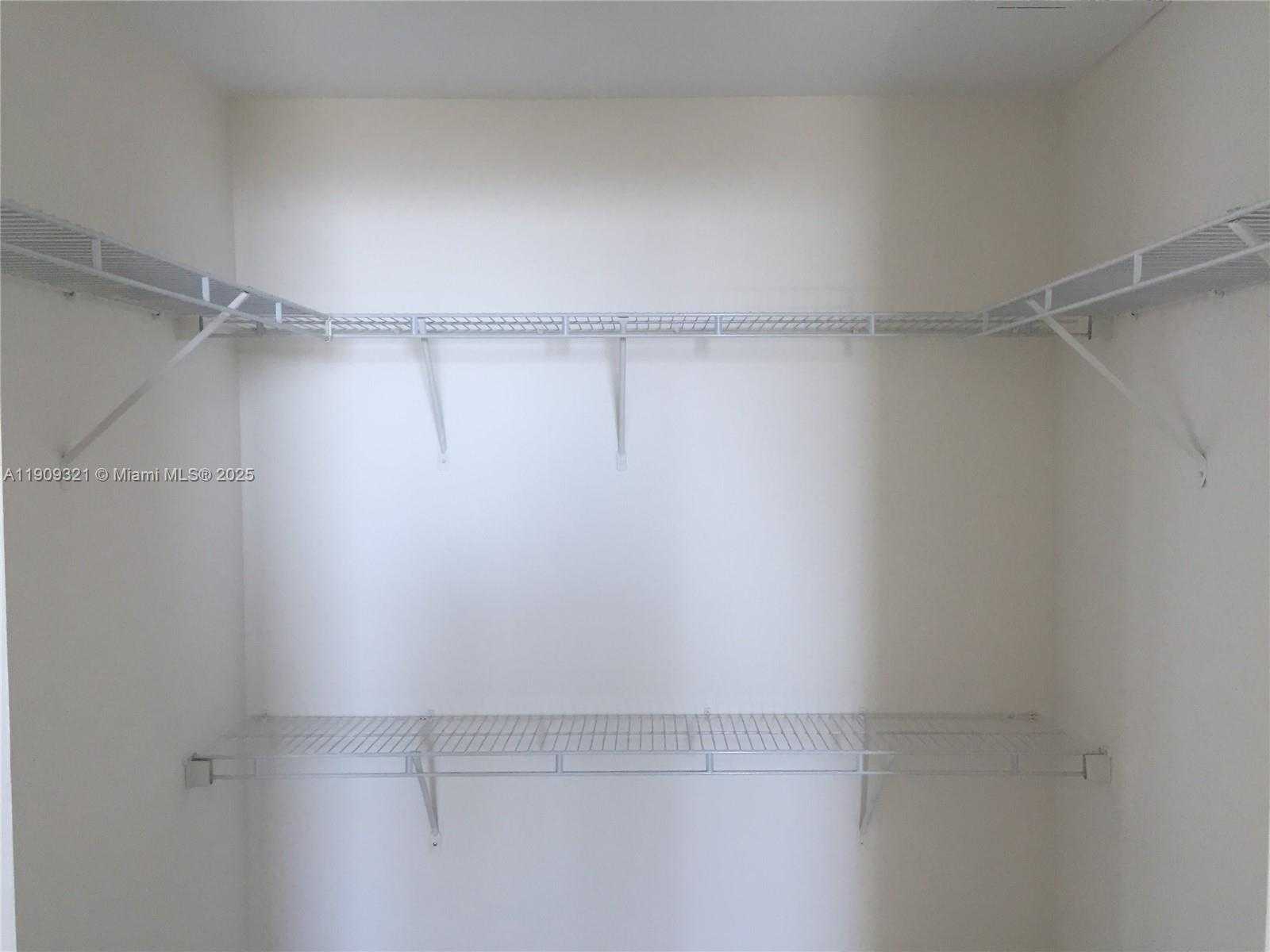 Small Image of 1861 NORTH WEST SOUTH RIVER DR #1807R, Miami Number 8