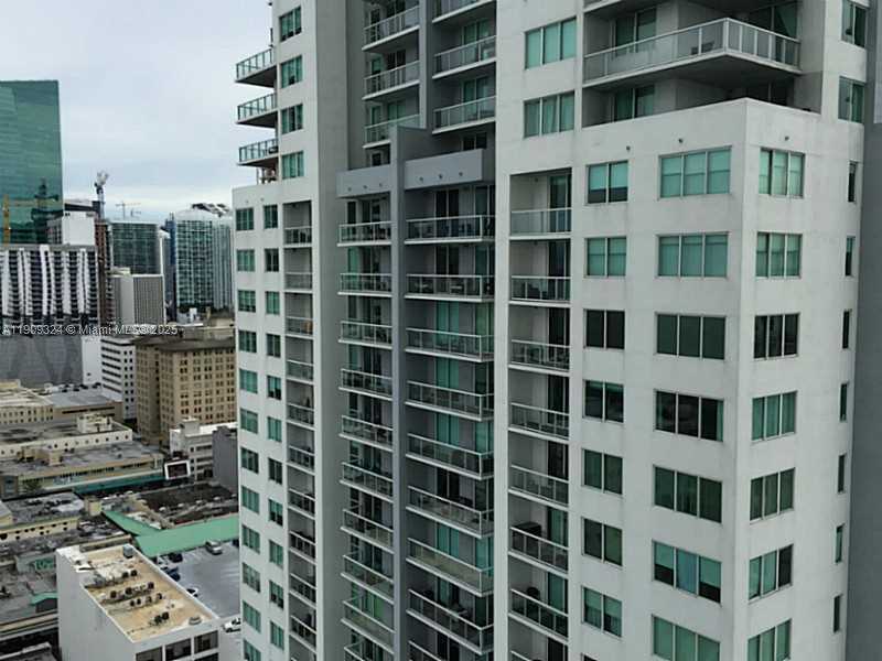 Small Image of Miami Number 26
